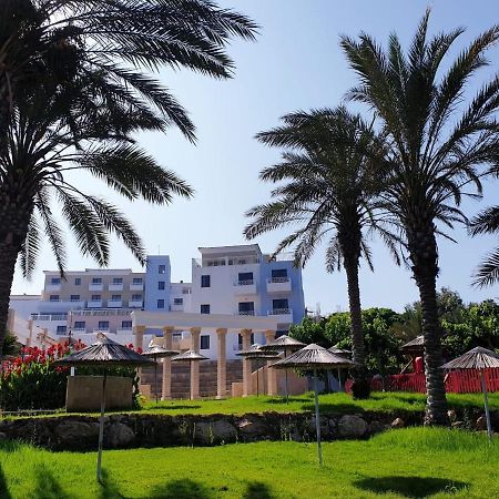 Seaview Sunset Holiday Apartments Paphos Exterior photo