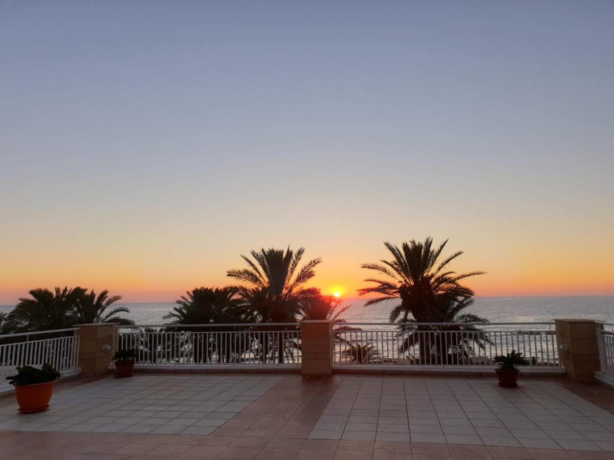 Seaview Sunset Holiday Apartments Paphos Exterior photo