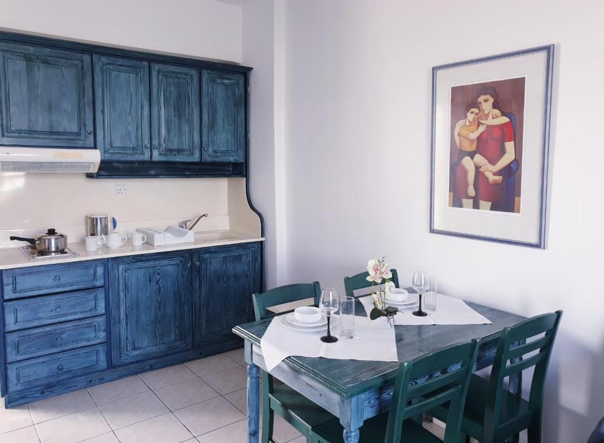 Seaview Sunset Holiday Apartments Paphos Exterior photo